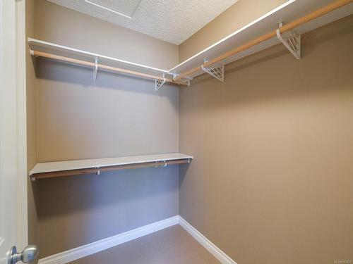 12-3101 Herons Way, Duncan, BC - Indoor With Storage