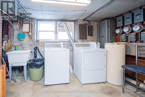 212 Belmont Avenue W, Kitchener, ON - Indoor Photo Showing Laundry Room