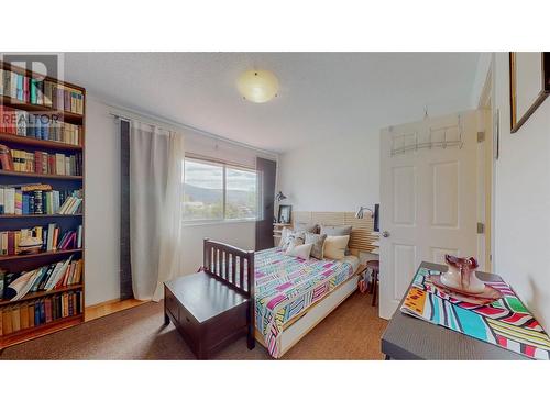 8029 Vedette Drive, Osoyoos, BC - Indoor Photo Showing Bedroom