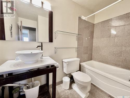 306 311 Tait Crescent, Saskatoon, SK - Indoor Photo Showing Bathroom