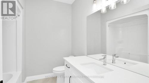 146 Shirley Street, Thames Centre (Thorndale), ON - Indoor Photo Showing Bathroom