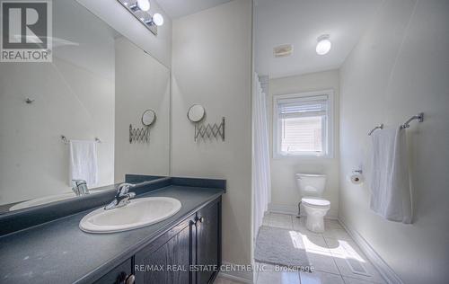 34 Norwich Rd W, Woolwich, ON - Indoor Photo Showing Bathroom