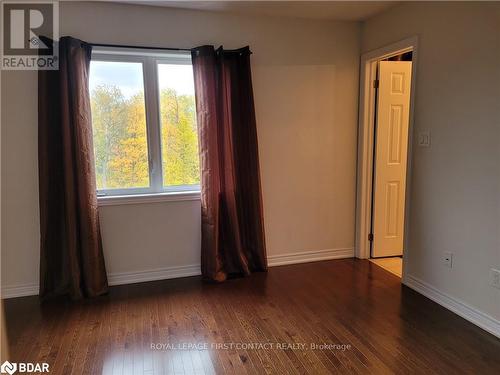 1277 Bardeau Street S, Innisfil, ON - Indoor Photo Showing Other Room