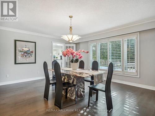10 Dunloe Rd, Richmond Hill, ON - Indoor Photo Showing Dining Room