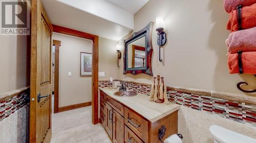 1788 Willowbrook Road, Oliver, BC - Indoor Photo Showing Bathroom