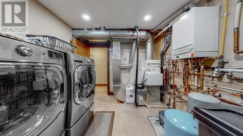 1788 Willowbrook Road, Oliver, BC - Indoor Photo Showing Laundry Room