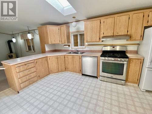 1788 Willowbrook Road, Oliver, BC - Indoor Photo Showing Kitchen With Double Sink
