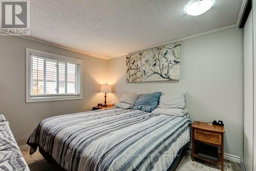 #49 -217 Martinet Ave, London, ON - Indoor Photo Showing Bedroom