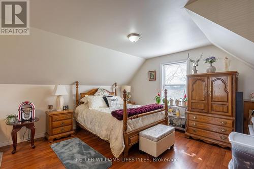 880 Goshen Road, Norfolk, ON - Indoor Photo Showing Bedroom