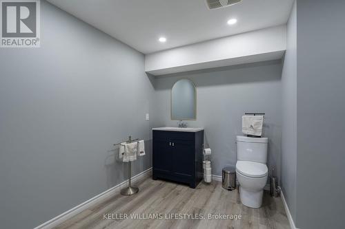880 Goshen Road, Norfolk, ON - Indoor Photo Showing Bathroom