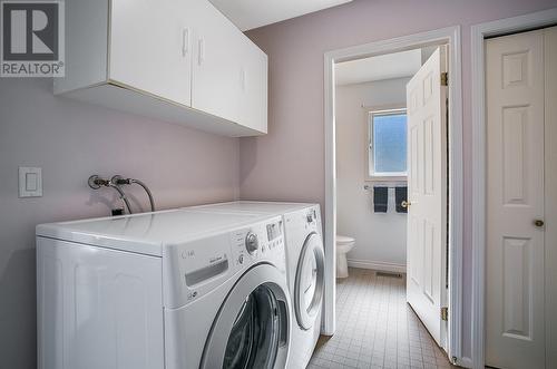 3473 Gates Road, West Kelowna, BC - Indoor Photo Showing Laundry Room