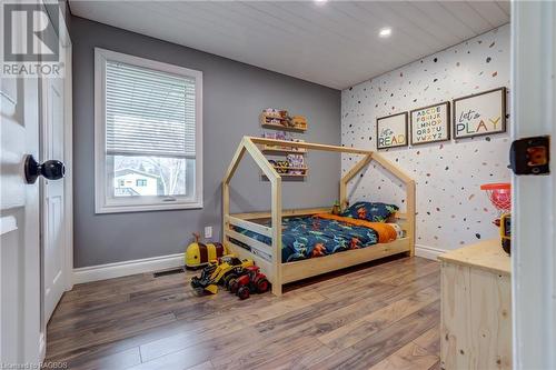 130 John Street, Feversham, ON - Indoor Photo Showing Bedroom