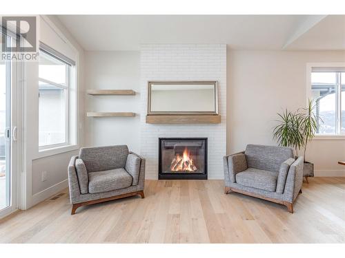 3047 Shaleview Drive, West Kelowna, BC - Indoor Photo Showing Living Room With Fireplace