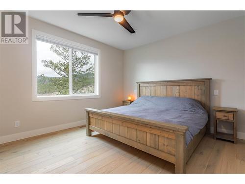 3047 Shaleview Drive, West Kelowna, BC - Indoor Photo Showing Bedroom