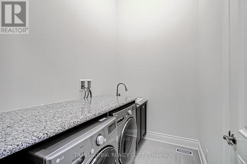 141 Annsleywood Court, Vaughan, ON - Indoor Photo Showing Laundry Room