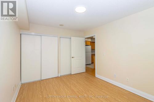 #210 -30 North Park Rd, Vaughan, ON - Indoor Photo Showing Other Room