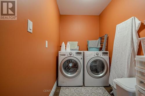 5 - 14 Charlton Court, Smith-Ennismore-Lakefield, ON - Indoor Photo Showing Laundry Room