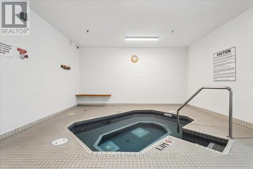 #908 -5070 Pinedale Ave, Burlington, ON - Indoor Photo Showing Other Room