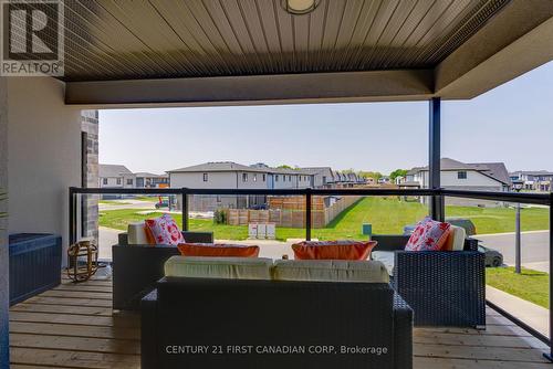 1318 Red Pine Cres S, London, ON - Outdoor With Deck Patio Veranda With Exterior