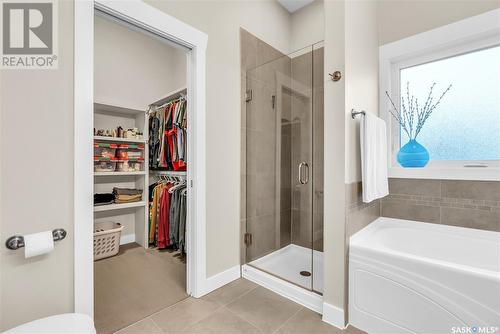 534 Redwood Crescent, Warman, SK - Indoor Photo Showing Bathroom