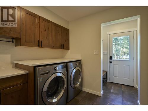 1479 Gannet Road, Williams Lake, BC - Indoor Photo Showing Laundry Room