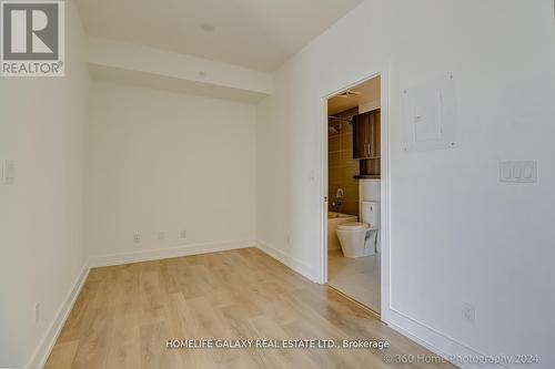#812 -150 Fairview Mall Dr, Toronto, ON - Indoor Photo Showing Other Room