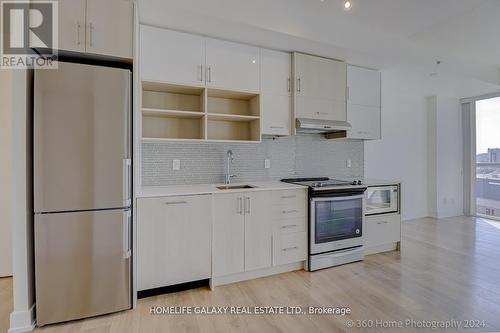 #812 -150 Fairview Mall Dr, Toronto, ON - Indoor Photo Showing Kitchen With Stainless Steel Kitchen With Upgraded Kitchen