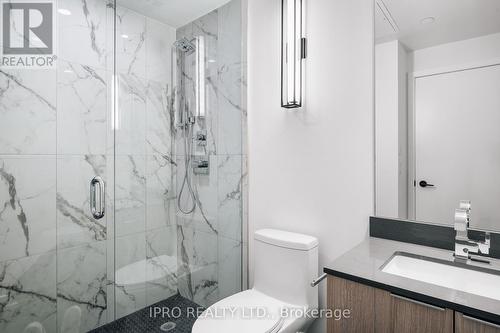 903 - 123 Portland Street, Toronto, ON - Indoor Photo Showing Bathroom