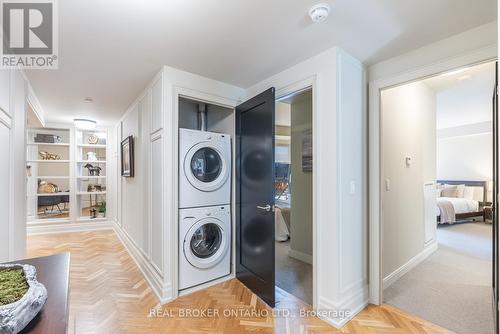 #517 -55 Front St E, Toronto, ON - Indoor Photo Showing Laundry Room