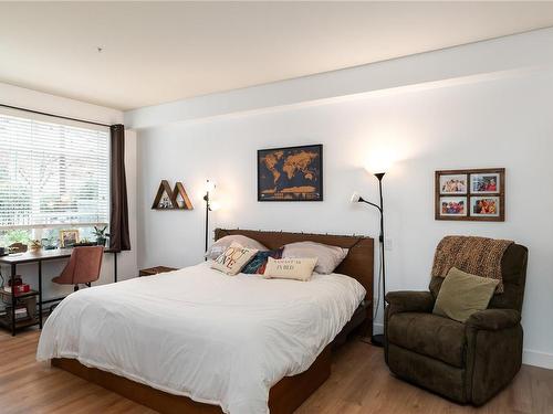 110-611 Goldstream Ave, Langford, BC - Indoor Photo Showing Bedroom