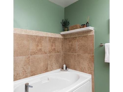110-611 Goldstream Ave, Langford, BC - Indoor Photo Showing Bathroom