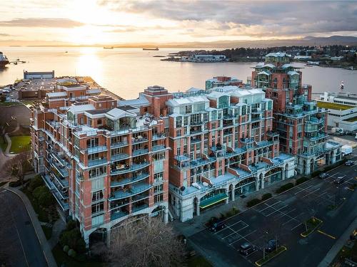 14-21 Dallas Rd, Victoria, BC - Outdoor With Body Of Water With View