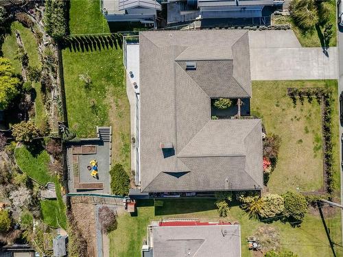 595 Galerno Rd, Campbell River, BC - Outdoor