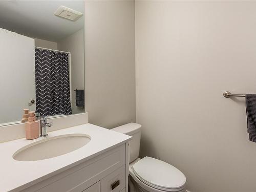 106-2843 Jacklin Rd, Langford, BC - Indoor Photo Showing Bathroom