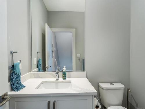 7028 Brailsford Pl, Sooke, BC - Indoor Photo Showing Bathroom