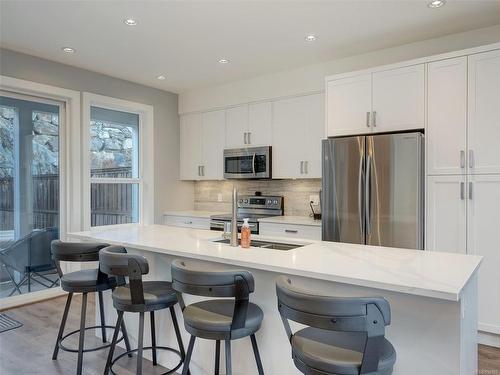 7028 Brailsford Pl, Sooke, BC - Indoor Photo Showing Kitchen With Upgraded Kitchen