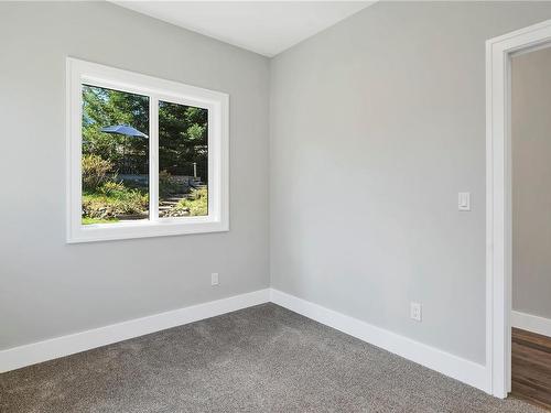 953 Holm Rd, Campbell River, BC - Indoor Photo Showing Other Room
