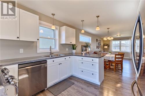 21 Terrance Drive, Petawawa, ON - Indoor Photo Showing Kitchen With Double Sink