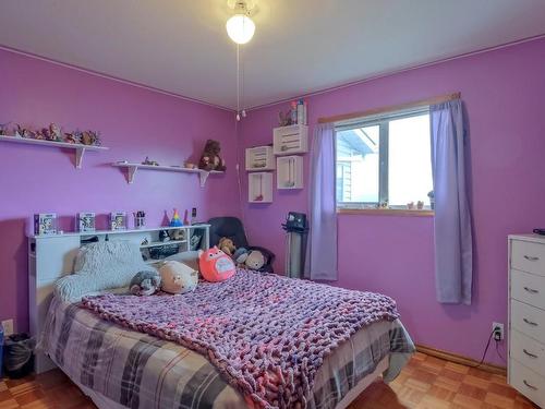 1108 Menu Road, West Kelowna, BC - Indoor Photo Showing Bedroom