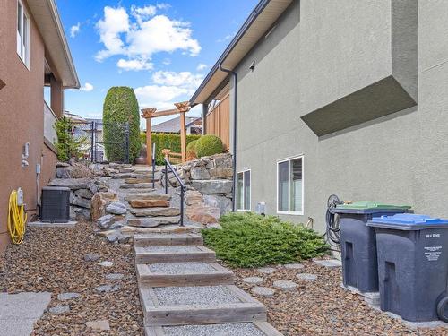 3200 Vineyard View Drive, West Kelowna, BC - Outdoor With Exterior