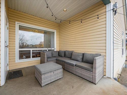 3283 Deer Ridge Court, West Kelowna, BC - Outdoor With Deck Patio Veranda With Exterior