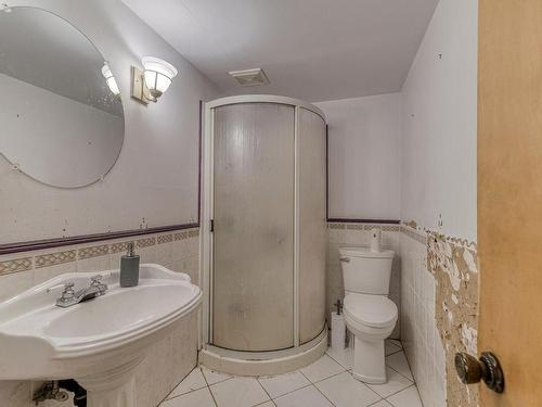 Bathroom - 2313  - 2315 Rue St-Émile, Montréal (Mercier/Hochelaga-Maisonneuve), QC - Indoor Photo Showing Bathroom