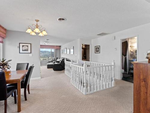 1555 Southview Terrace, Kamloops, BC - Indoor Photo Showing Other Room