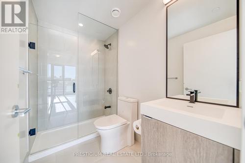 #213 -250 Lawrence Ave W, Toronto, ON - Indoor Photo Showing Bathroom