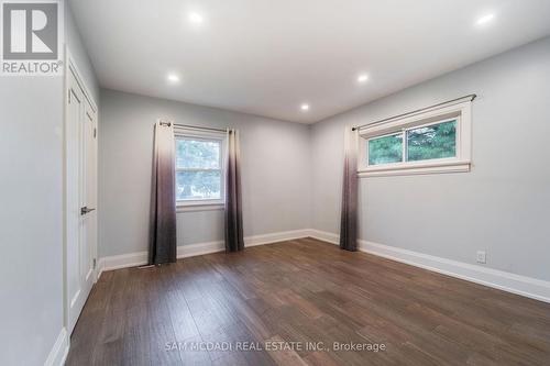 866 Parkland Ave, Mississauga, ON - Indoor Photo Showing Other Room