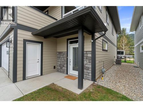 1791 10 Street Sw Unit# 37, Salmon Arm, BC - Outdoor With Exterior