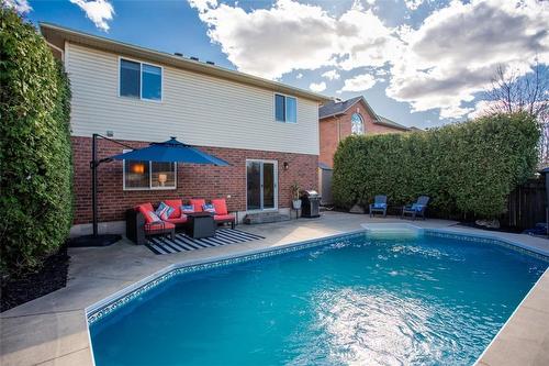 25 Evergreens Drive, Grimsby, ON - Outdoor With In Ground Pool