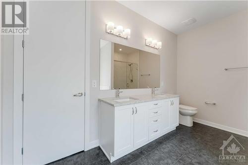245 Appalachian Circle, Nepean, ON - Indoor Photo Showing Bathroom