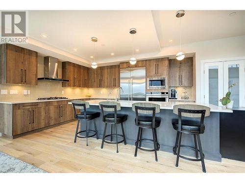 3475 Granite Close Unit# 401, Kelowna, BC - Indoor Photo Showing Kitchen With Upgraded Kitchen