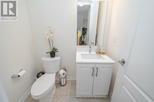 305 Trudeau Drive, Milton, ON - Indoor Photo Showing Bathroom